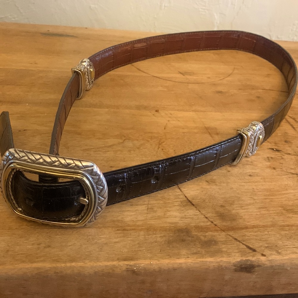 Brand New Marcus Brighton Belt Size Medium Reversible